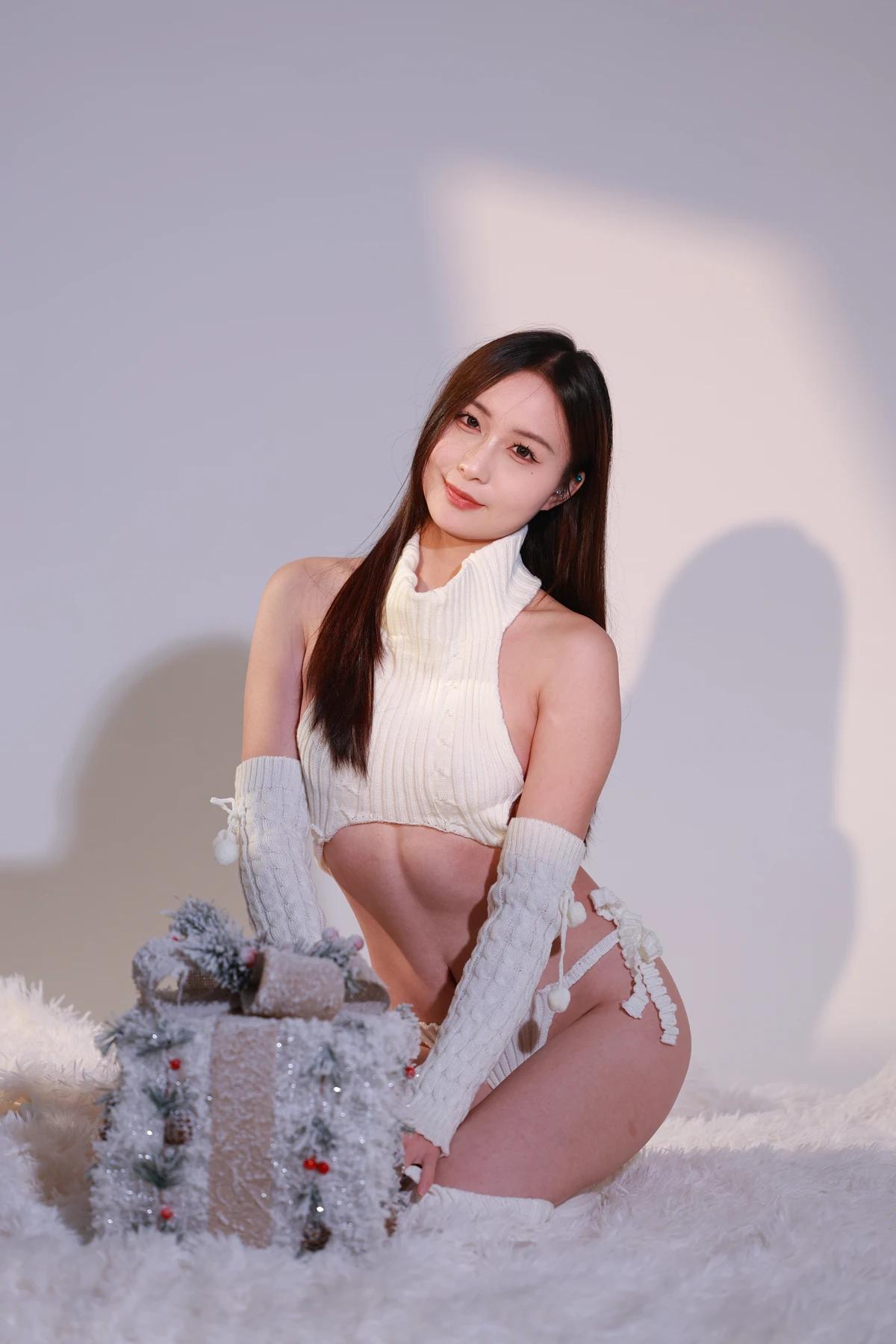LiLi – 極品國模 大尺度 私拍 視圖 Set.01(9)