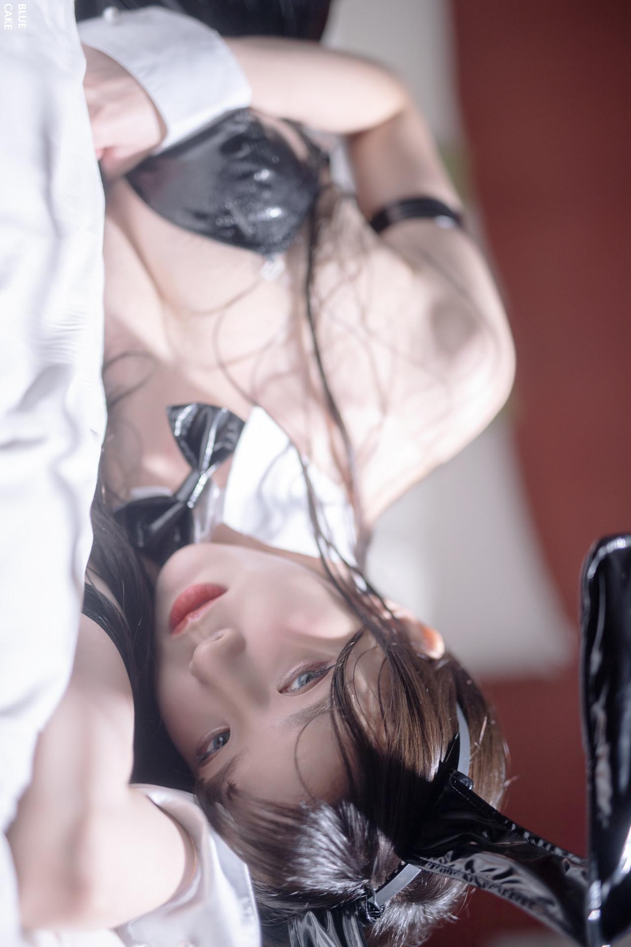 Lee Ahrin 이아린, BlueCake ‘White Black Bunny’ Set.02(27)