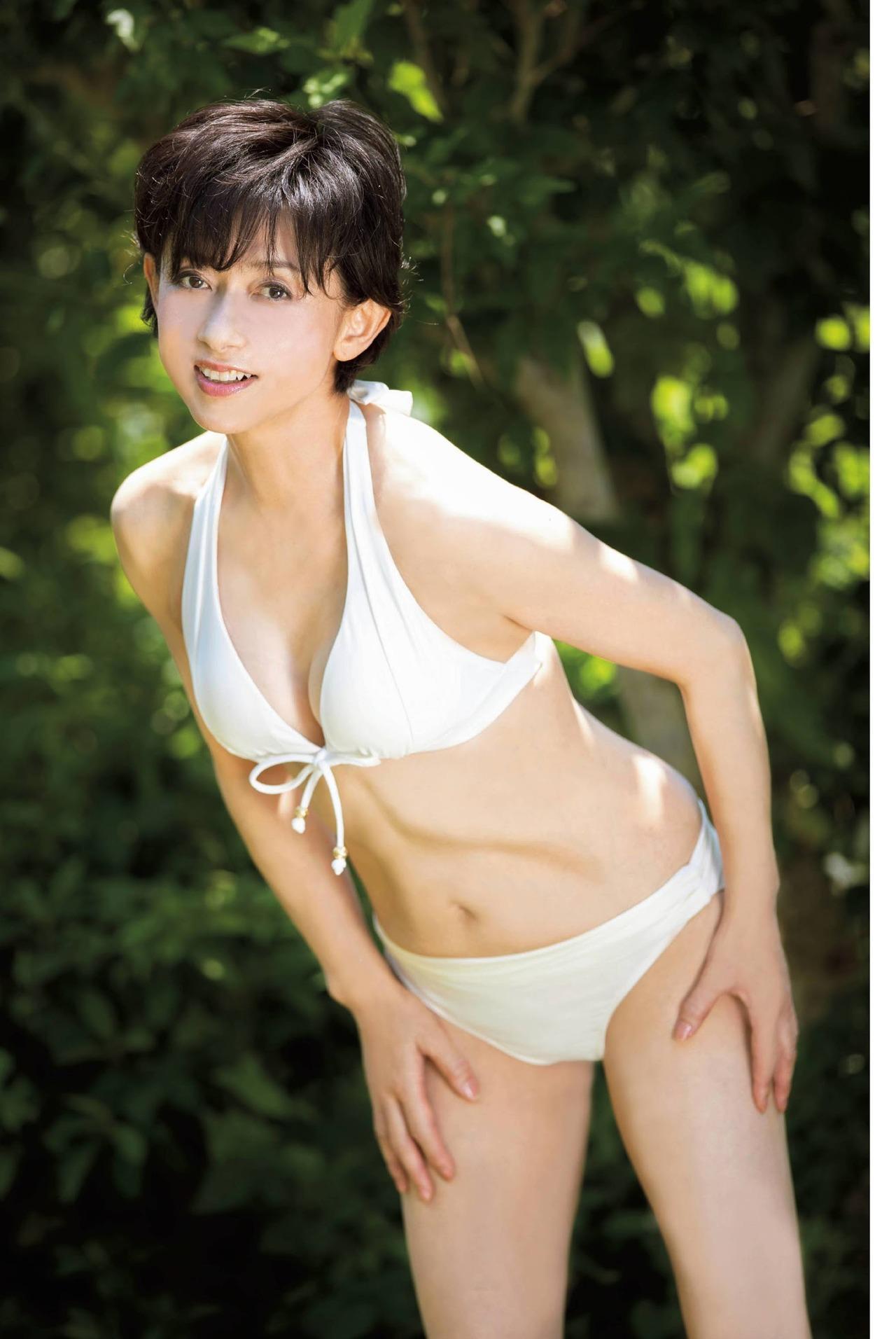 Keiko Saito 斉藤慶子, Shukan Gendai 2021.07.31 (週刊現代 2021年7月31日号)(4)