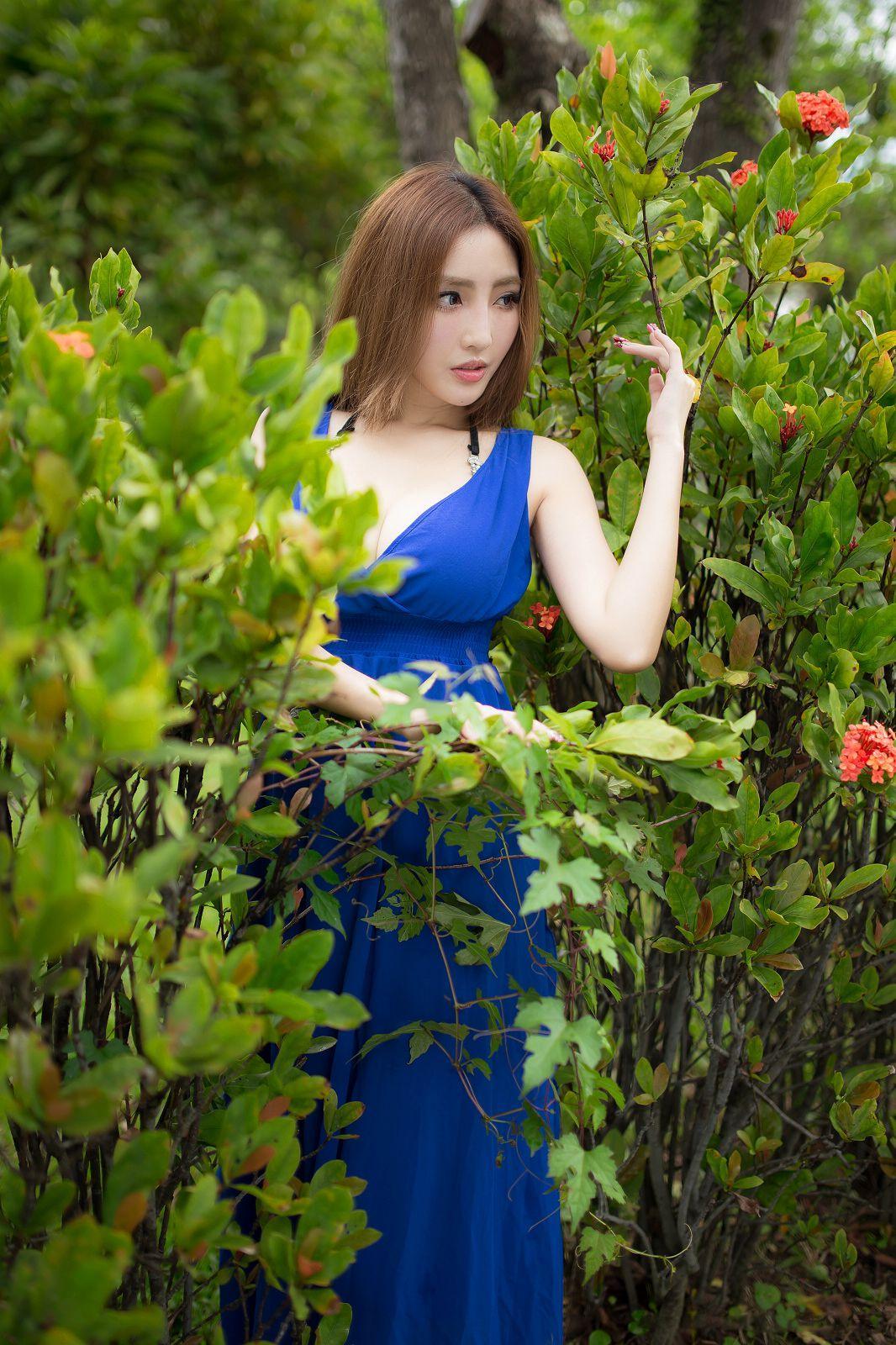 台湾赵芸Syuan《极品蓝色长裙女神》写真集(119)