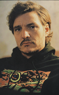 Pedro Pascal OOlrN4KG_o