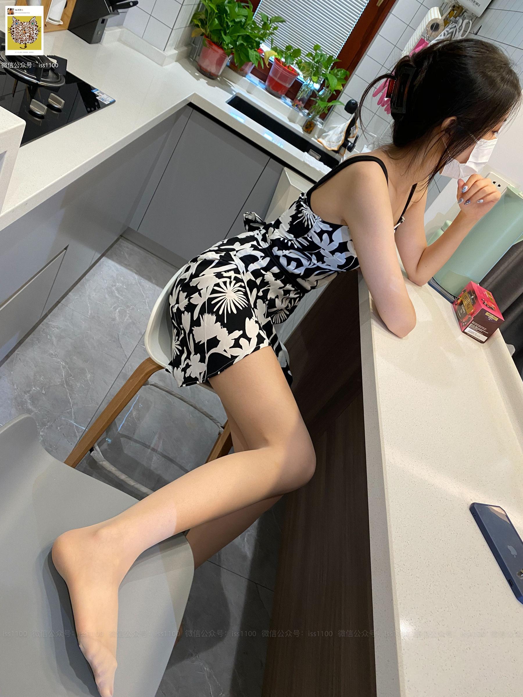 [ISS系列] 美晗 厨娘肉色连裤袜 写真套图(62)