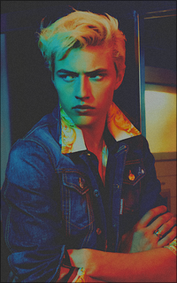 Lucky Blue Smith HuJLvKUS_o