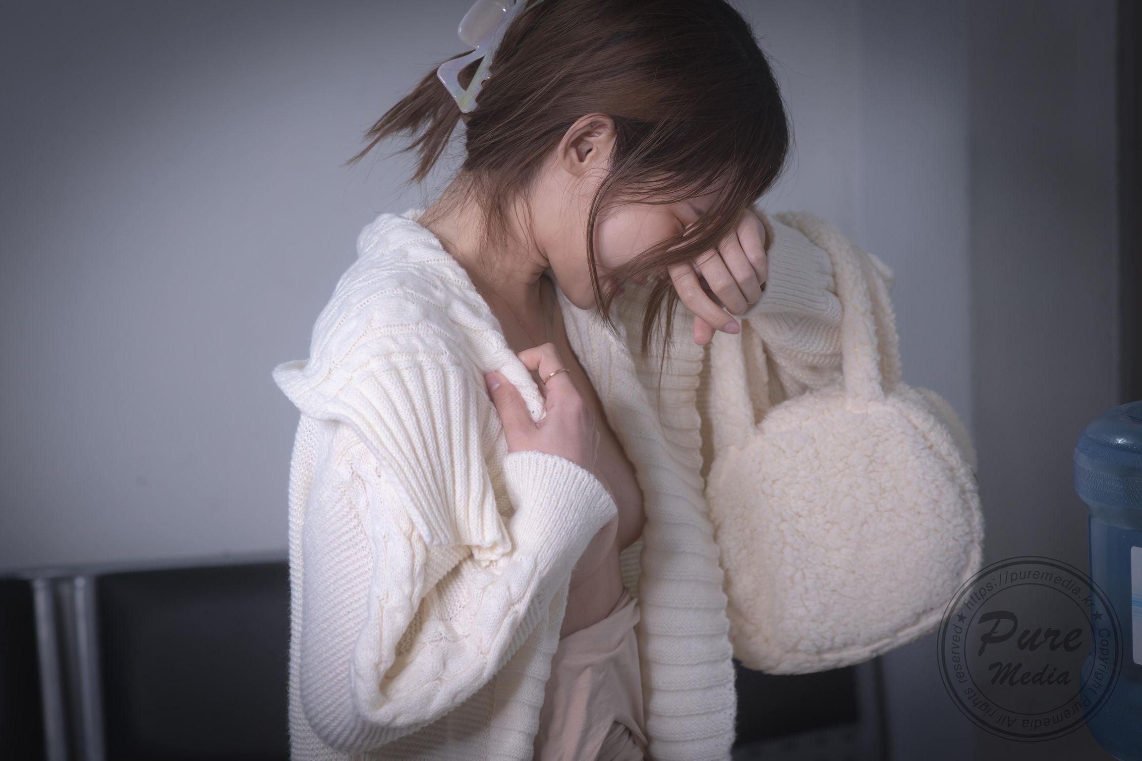 Pure Media Vol.269: Yeha (예하) – Visit Suspicious Hospital (201 photos)(196)