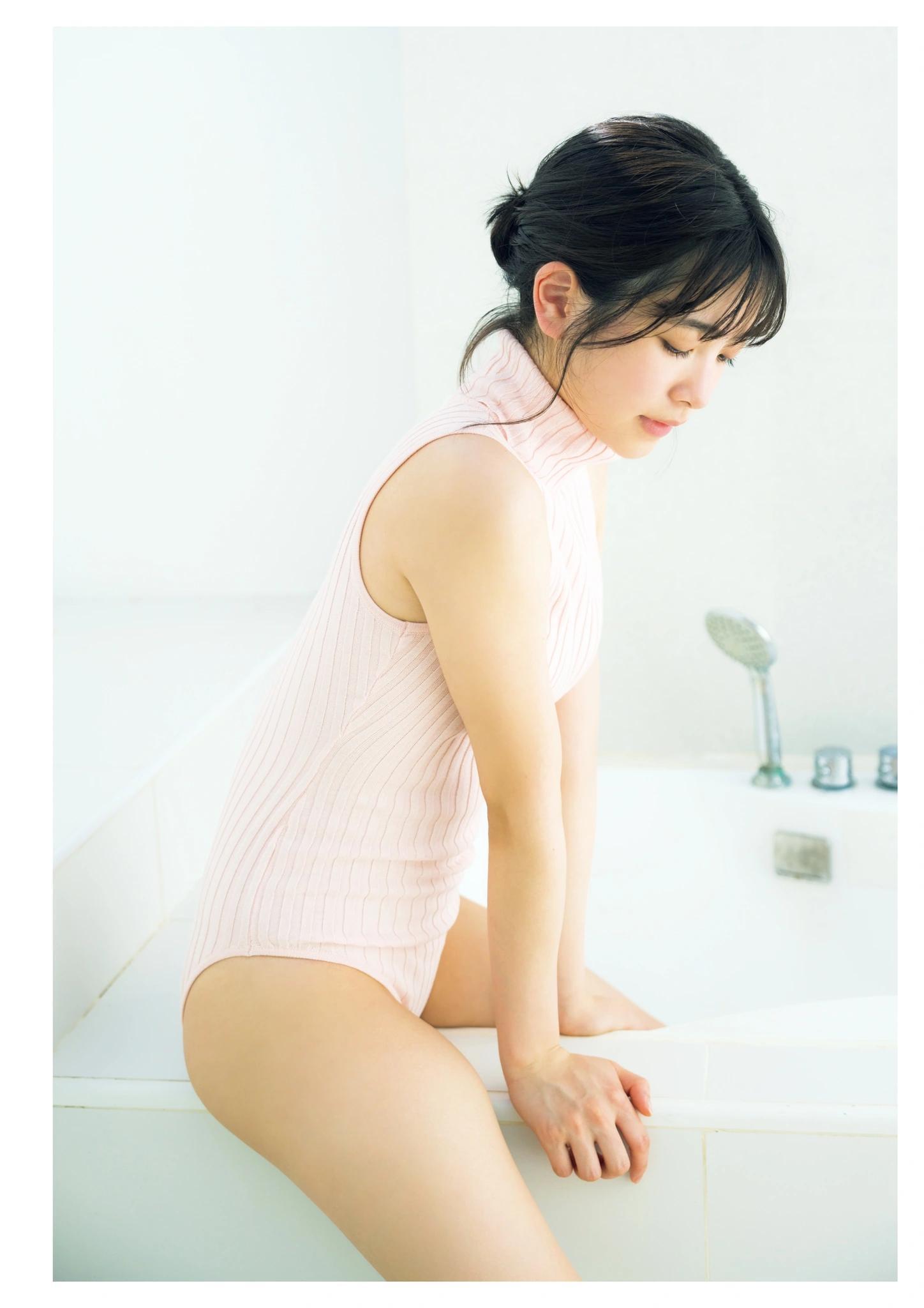 Maya Imamori 今森茉耶, 1st写真集 「恋がはじまクる」 Set.02(27)