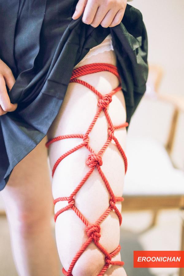 摄影师Eroonichan出品SM绳艺捆绑无圣光套图(23)