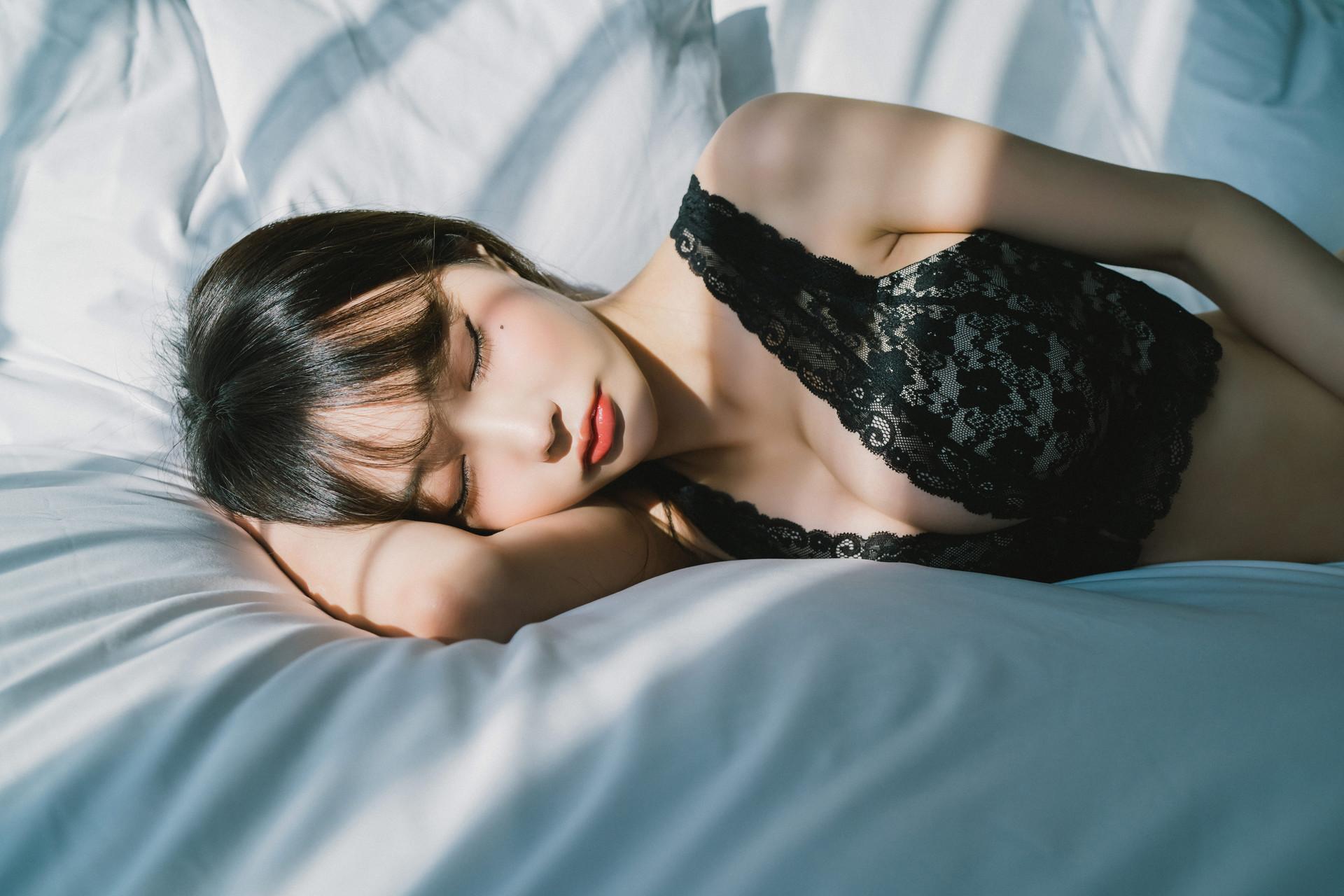 Jucy 쥬시, [Moon Night Snap] On That Day(39)