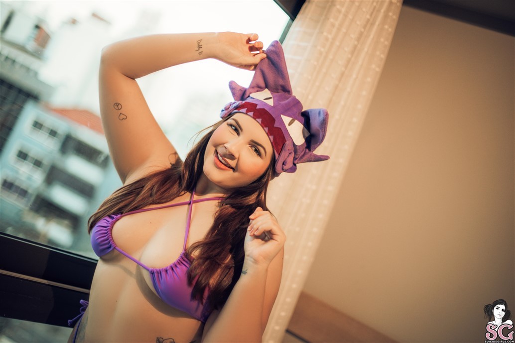 Nicolelux Suicide, Haunter