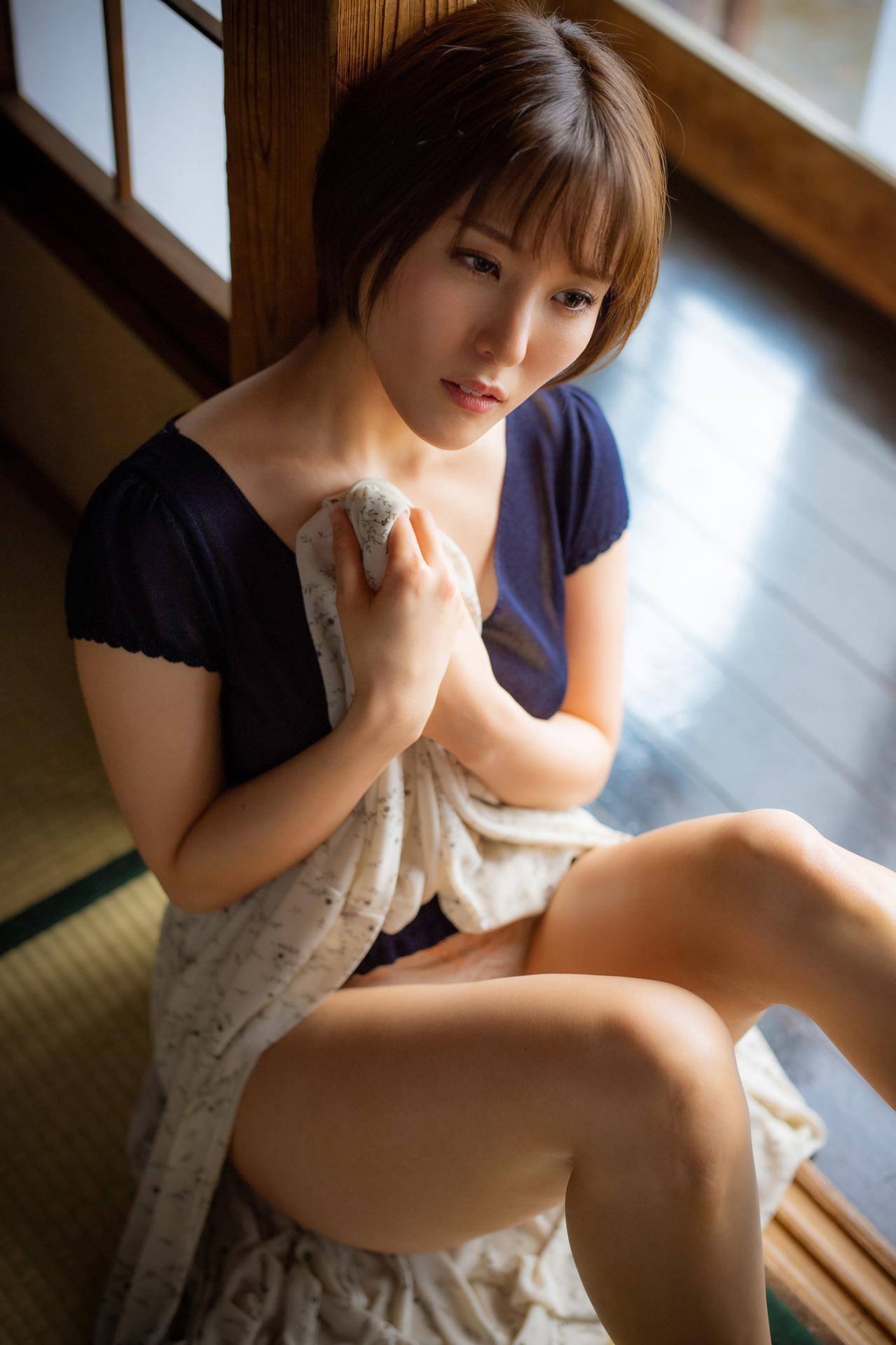 Yumi Asahina 朝比奈祐未, 週刊ポストデジタル写真集 「いちばんの女」 Set.01(5)