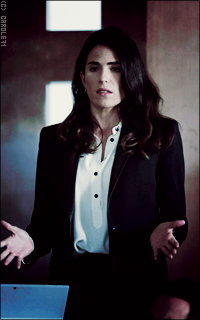 Karla Souza UTdNJDVQ_o