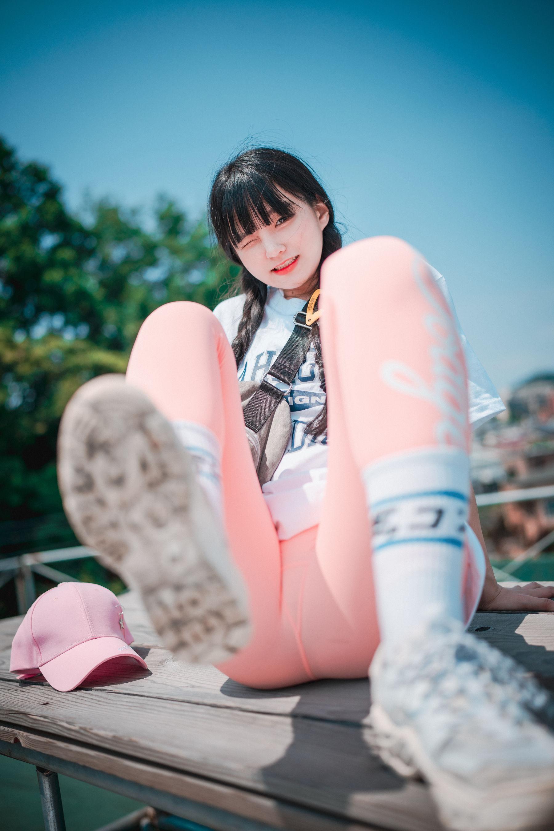 [DJAWA] Jenny – Loose and Tight Pink 写真套图(77)