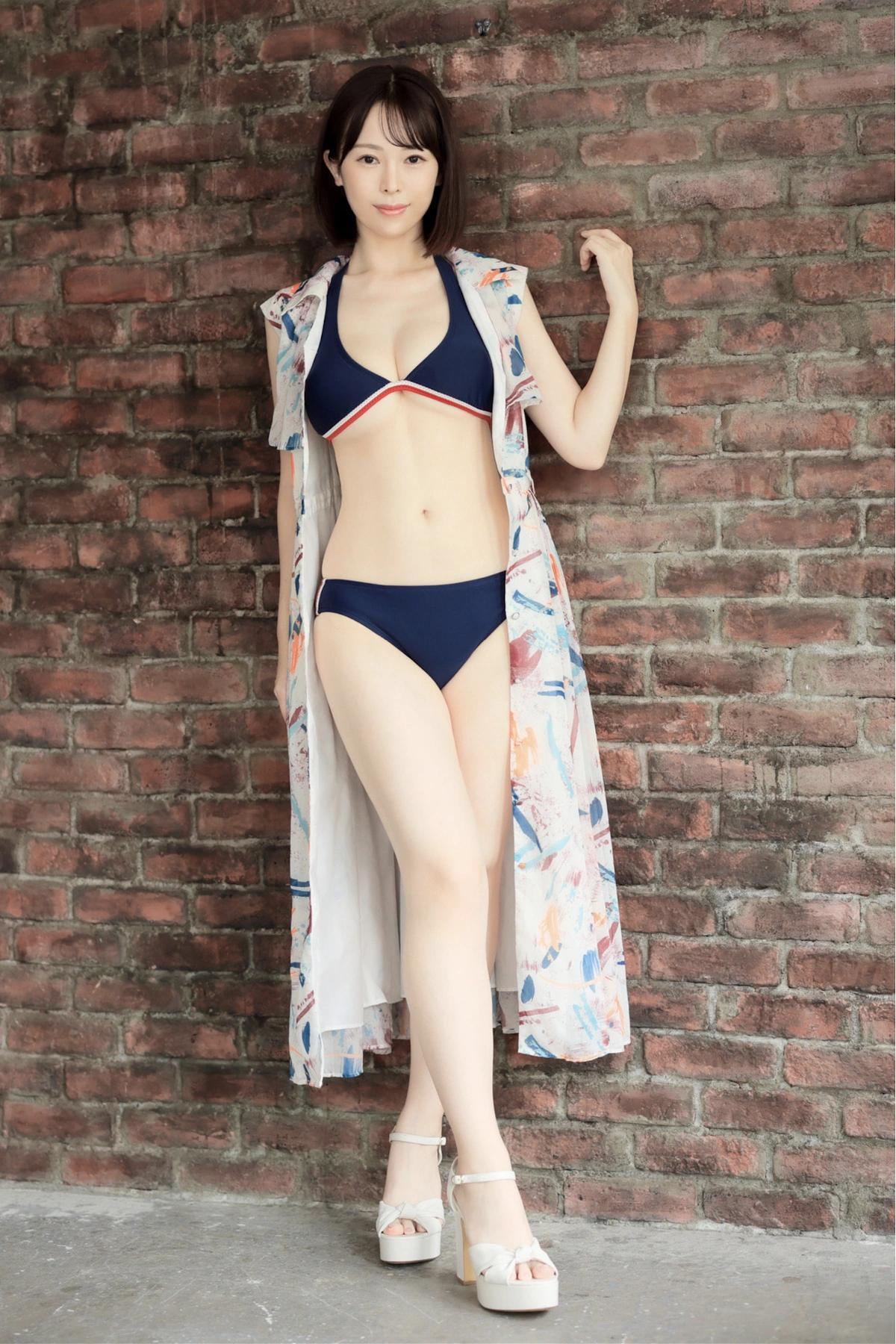 Nanako Mochizuki 望月菜七子, 一般グラビア写真集 Femme Fatale -運命の女- Set.01(12)