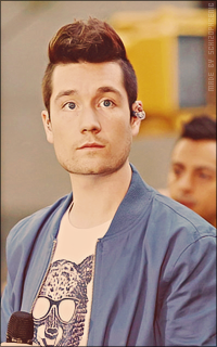 Dan Smith HaZNYIE6_o