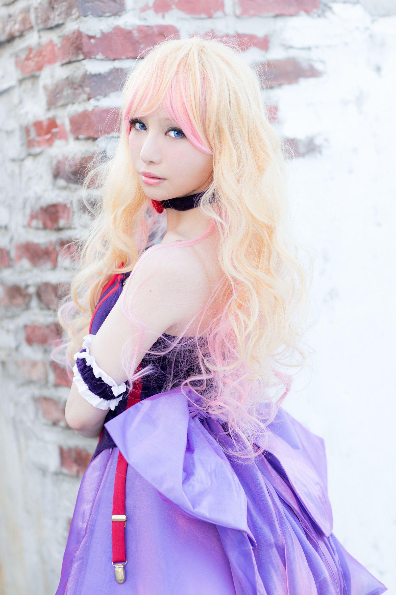 Aoi(葵) 《Macros(マクロス)》Sheryl Nome(シェリル·ノーム) [bit] 写真集