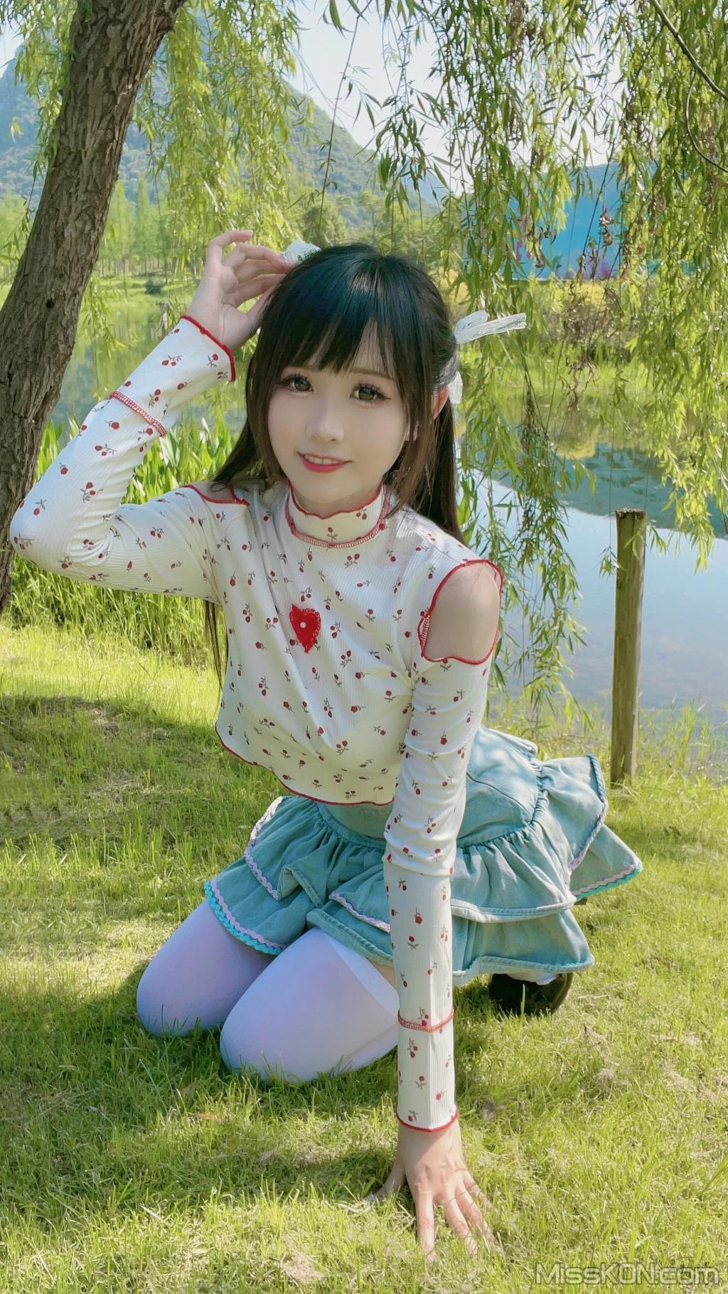 Coser@miko酱ww: mikoの白丝01 (241 photos)(204)
