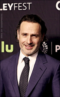 Andrew Lincoln - Page 2 F1FgUH83_o