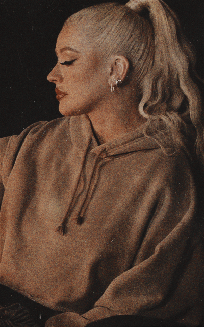 1980 - Christina Aguilera PJXHZiub_o