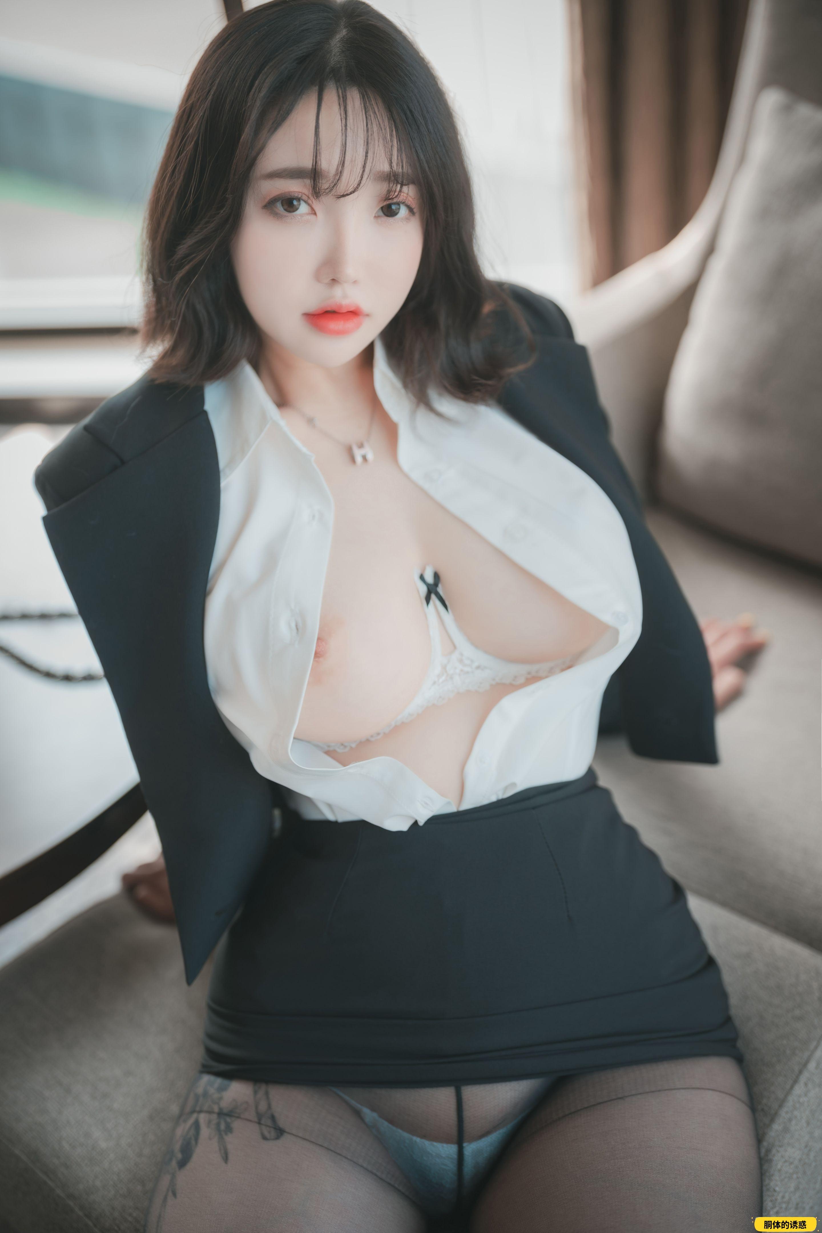 [DJAWA] Son Ye-Eun(손예은) - Knotting Class [166P-2.11GB]