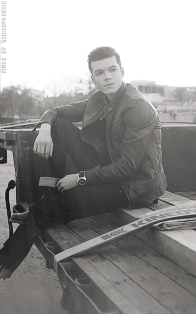 Cameron Monaghan Jv99AVol_o