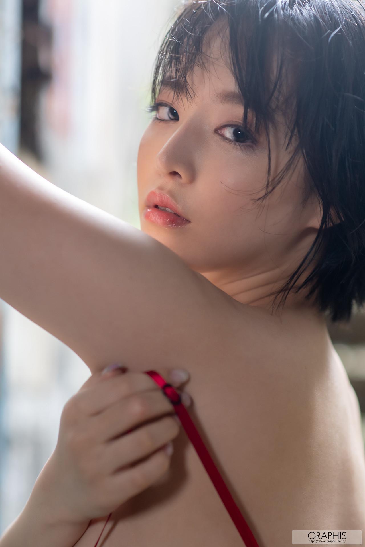 Tsubaki Sannomiya 三宮つばき, [Graphis] First Gravure Vol.04(12)