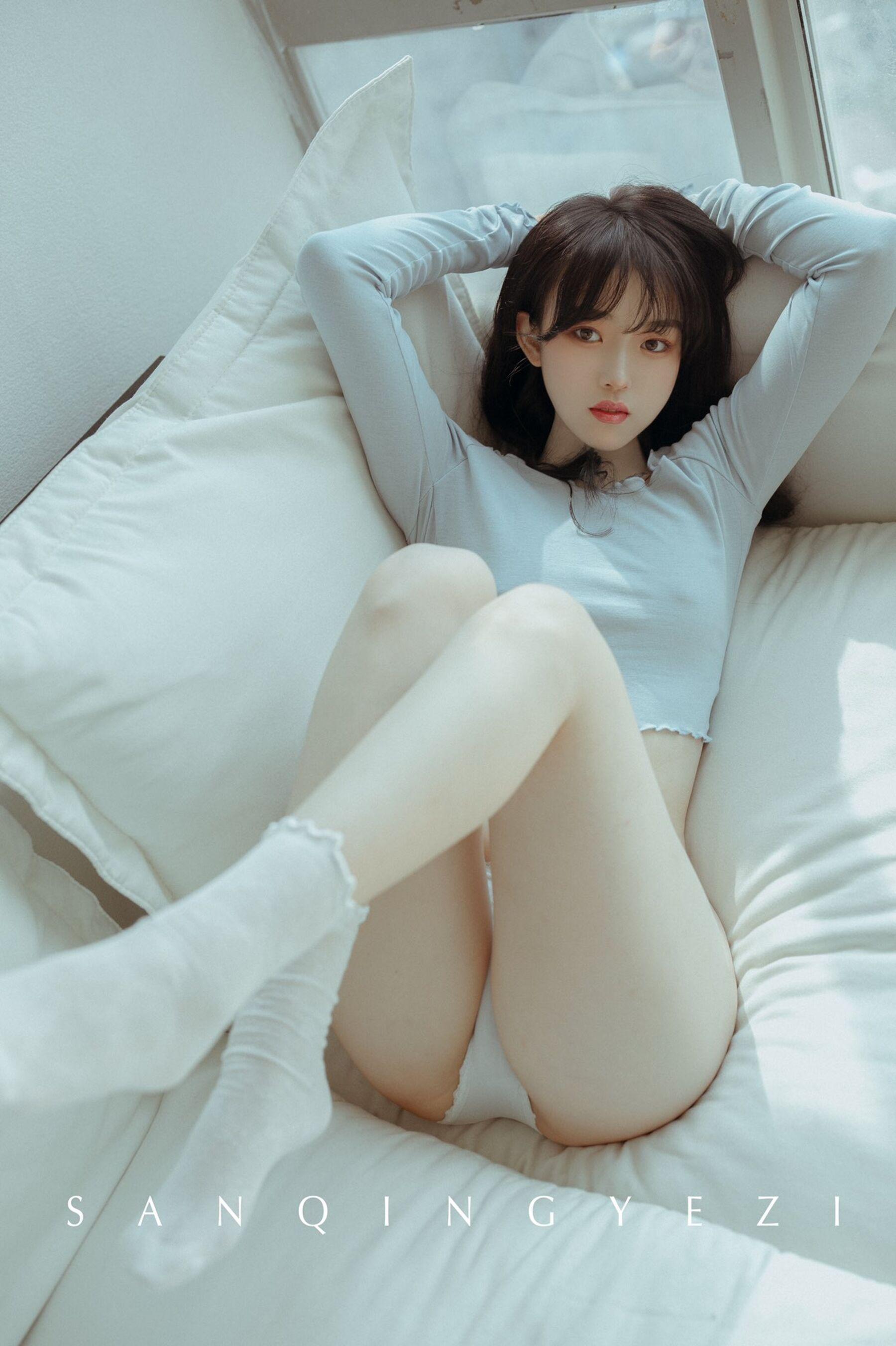 国模人体 国模奶瓶人体私拍套图(18)