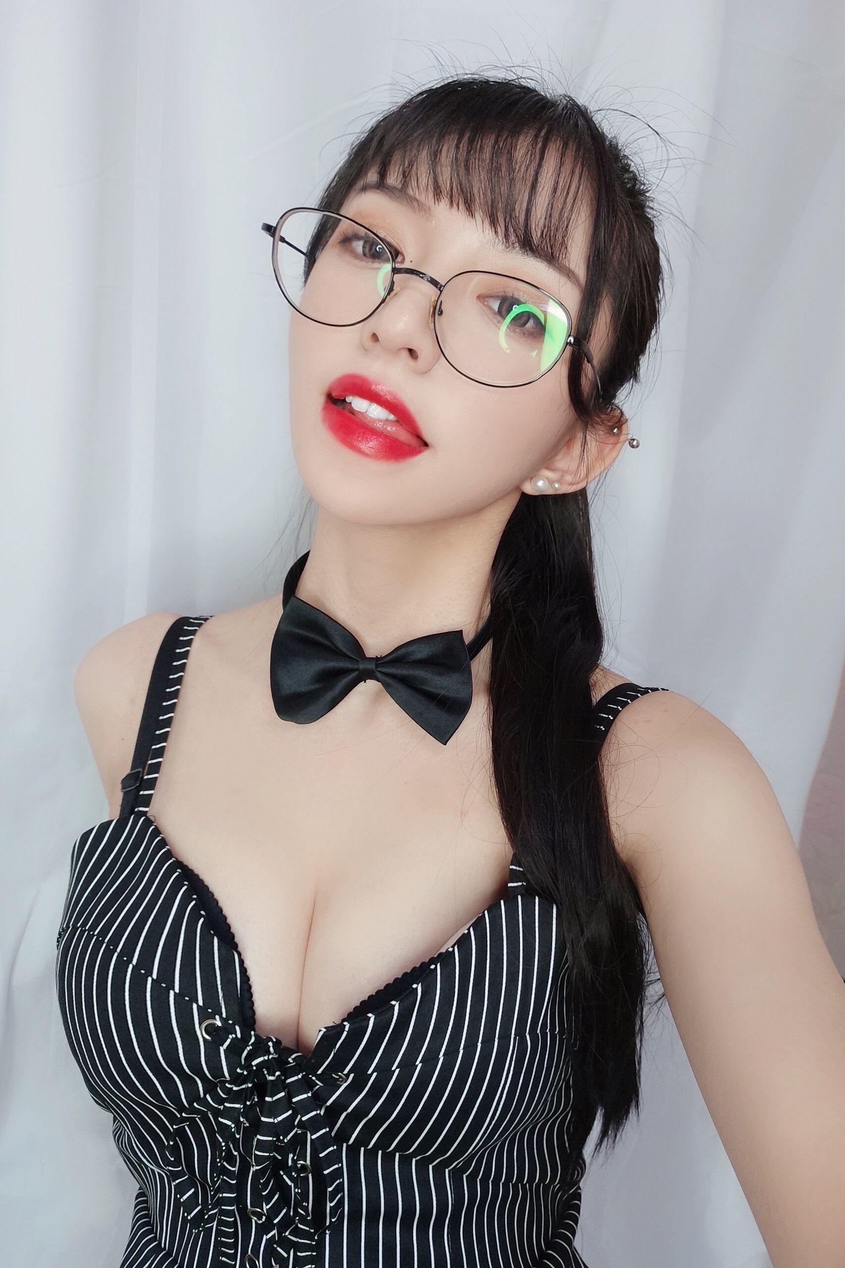 [网红COSER写真] __KETTOE – OL秘书(24)