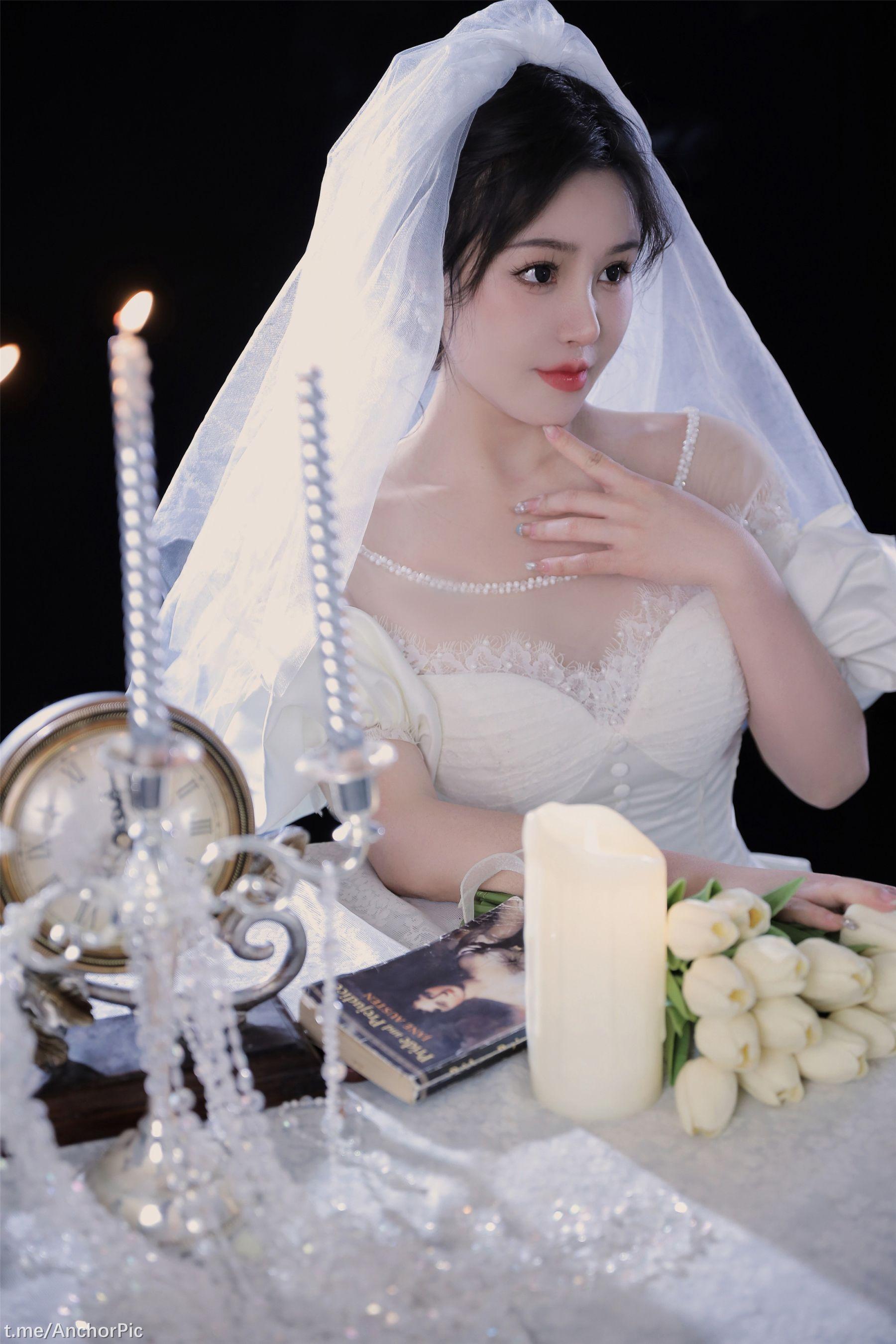 国模套图 桃暖酱《婚纱》(11)