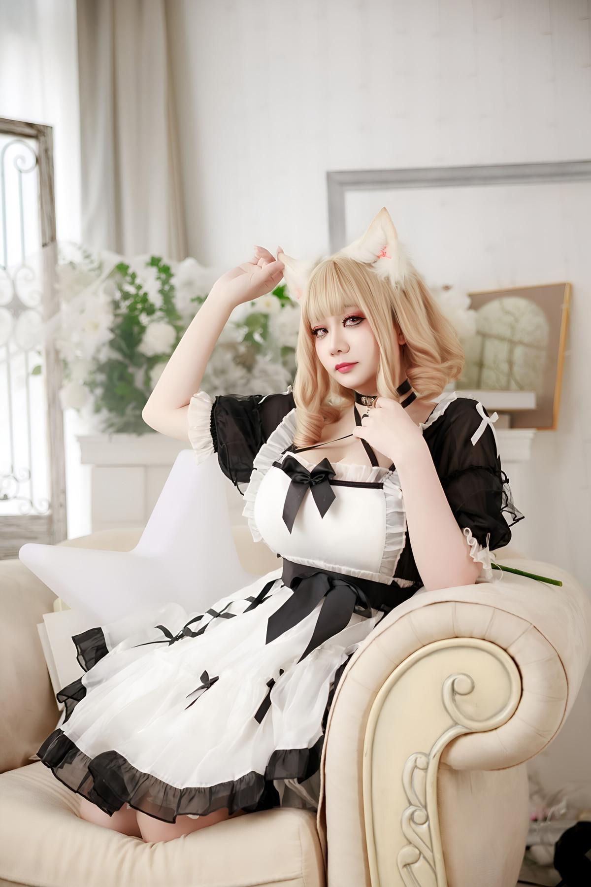Cosplay 阿雪雪 – 午后女仆 Set.01(10)