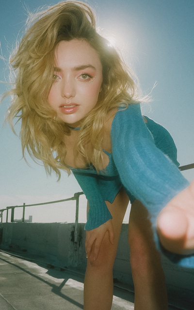 Peyton List Mgx9Oy3l_o