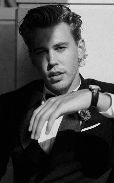 Austin Butler 4ZX1KOqh_o