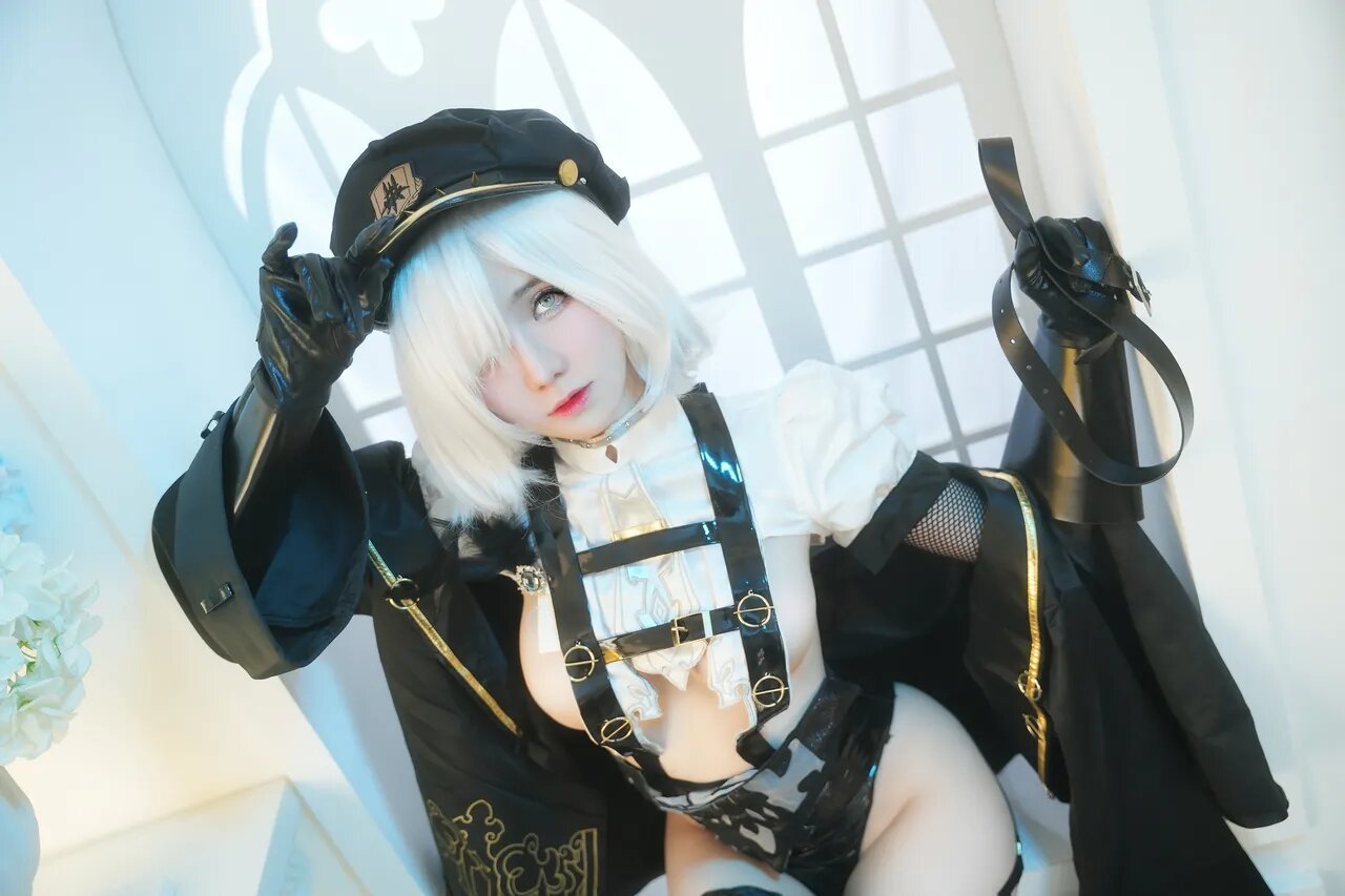 Sally Dorasnow - Officer 2B