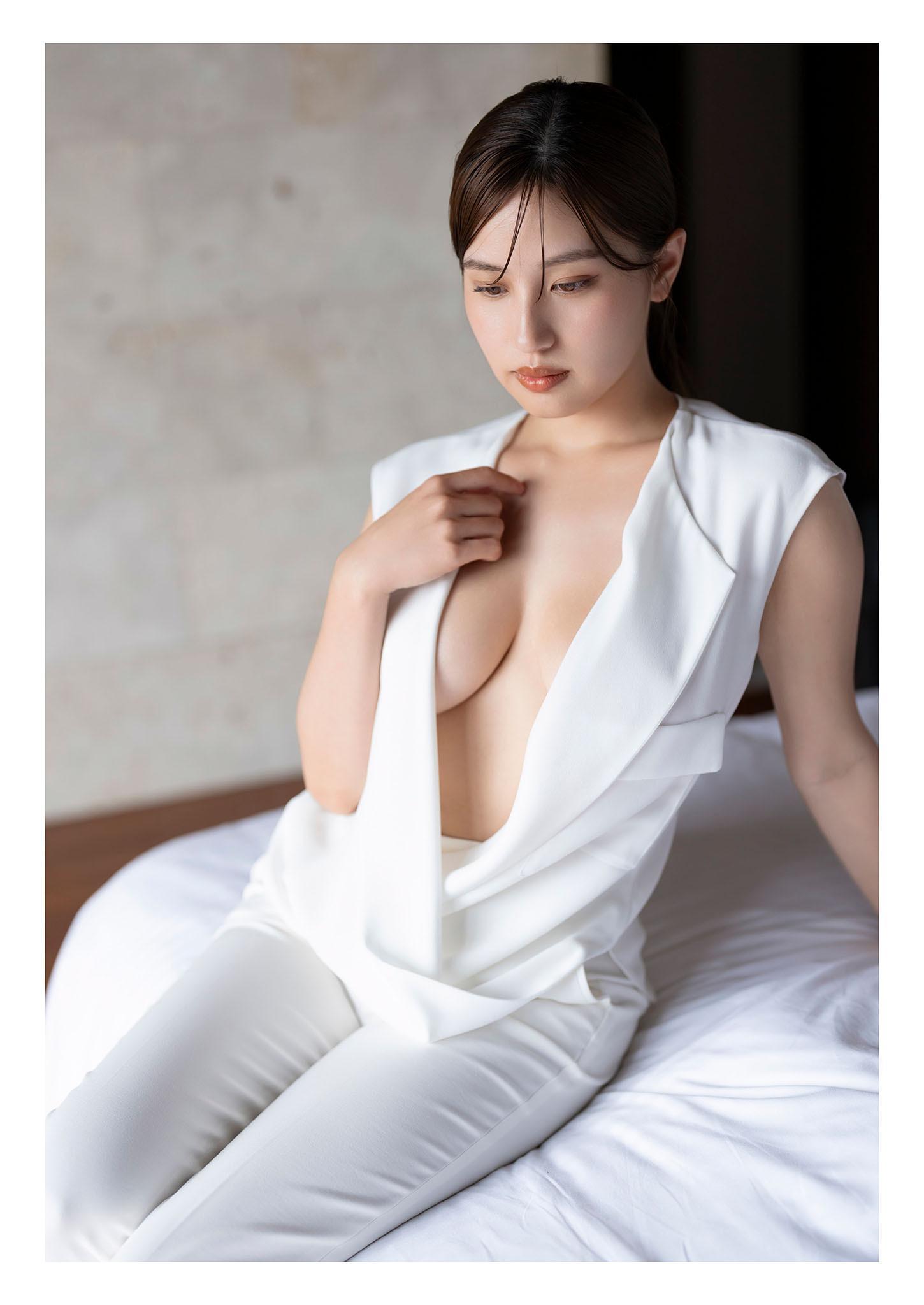 Fuka Hanasaki 花咲楓香, 写真集 『Rookie ～ ANOTHER EDITION ～』 Set.03(19)