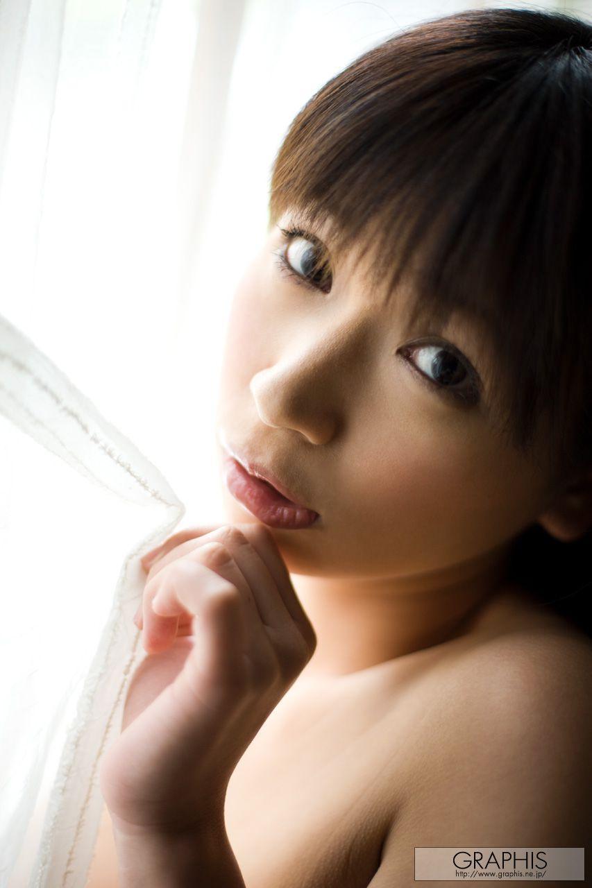 Hitomi Tsuji 辻仁美 [Graphis] First Gravure 初脱ぎ娘 写真集(13)