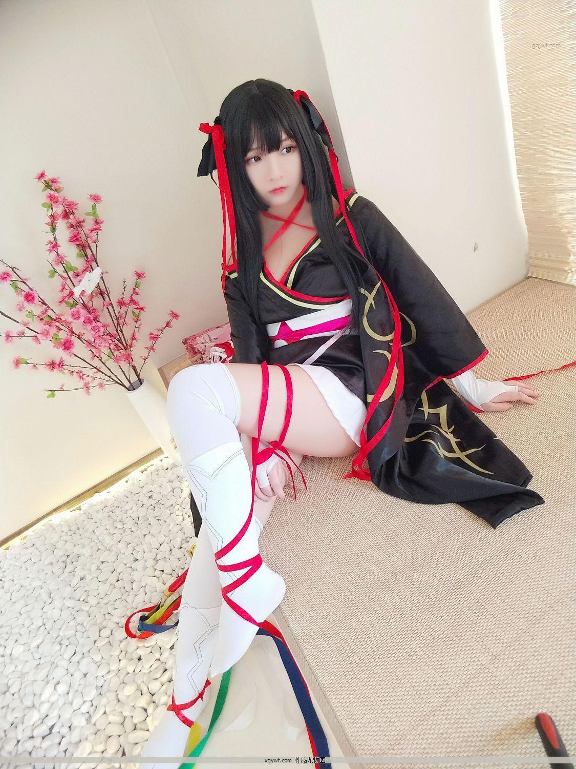 清纯萝莉少女 古川kagura COS夜夜 深色和服加浅色美腿丝袜动人摄影私房(19)