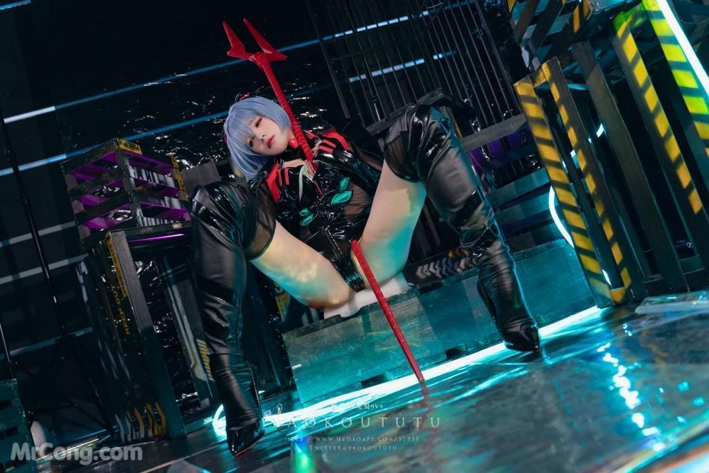 Coser@黏黏团子兔:『黑凌波』&小剧场 (50 photos )(23)