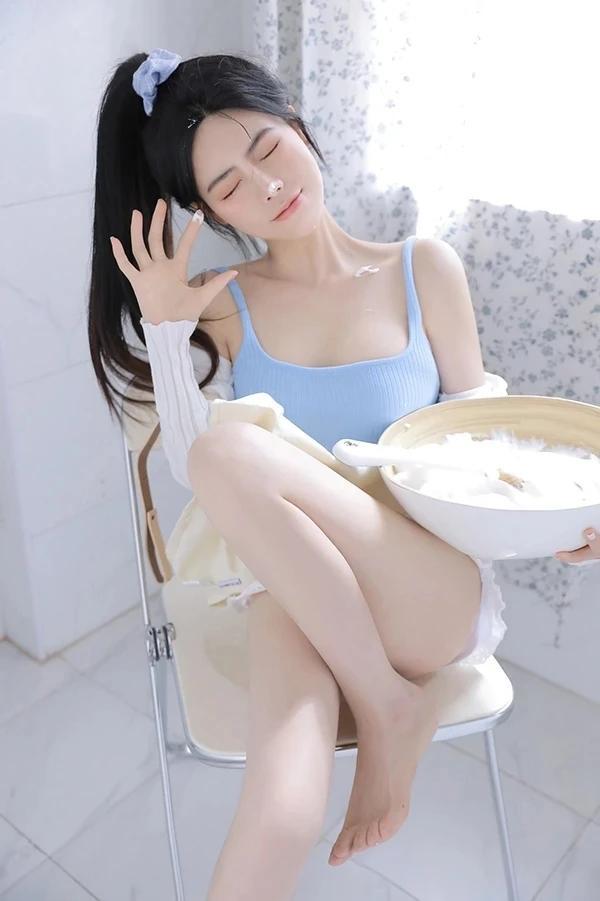 秀人知名模特白甜私拍唯美无圣光图集2(5)