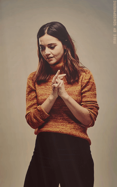 Jenna Coleman ZGxIsj3G_o