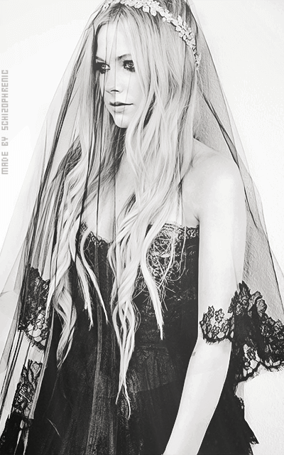 Avril Lavigne STND5tDC_o