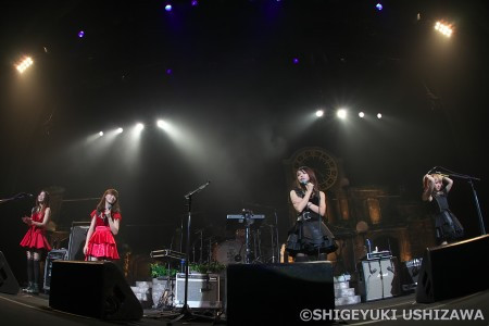 SCANDAL HALL TOUR 2012「Queens are trumps-Kirifuda wa Queen-」 BJ6WDUGS_o