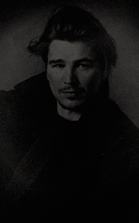  Josh Hartnett XIrKAKva_o