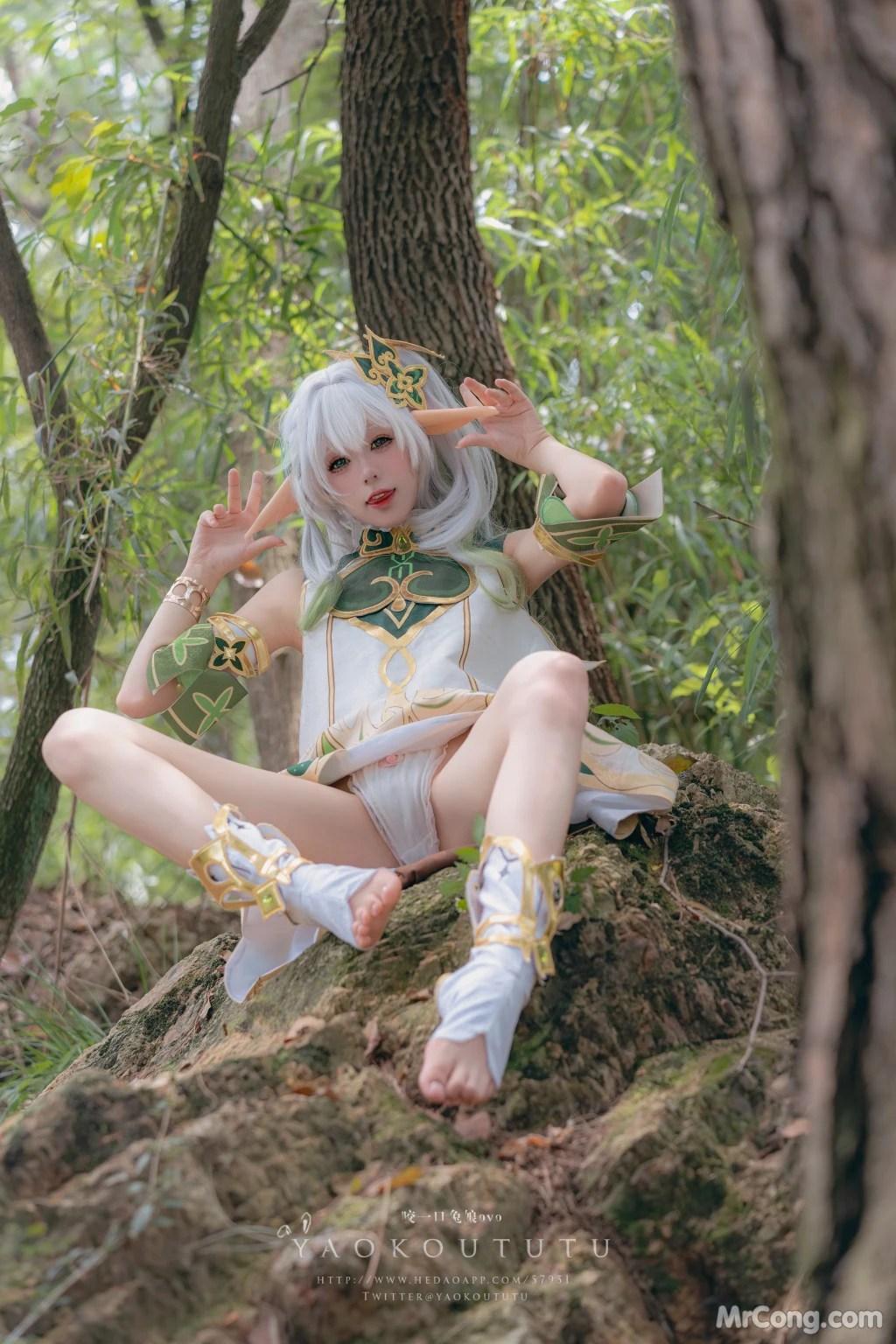 Coser@黏黏团子兔: 万年萝莉纳西妲&0.2s (65 photos )(25)