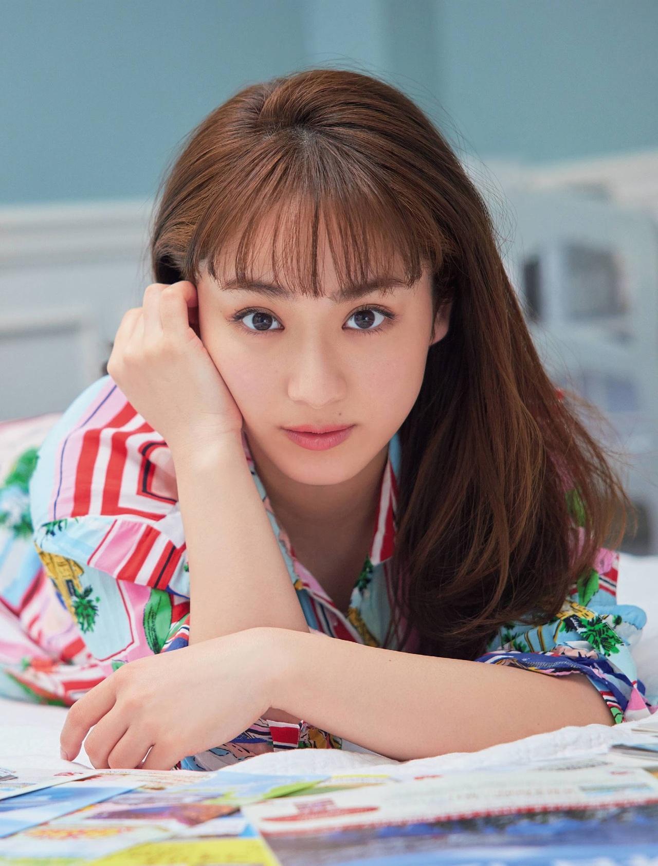 Yuna Taira 平祐奈, FRIDAY 2021.04.09 (フライデー 2021年4月9日号)(5)