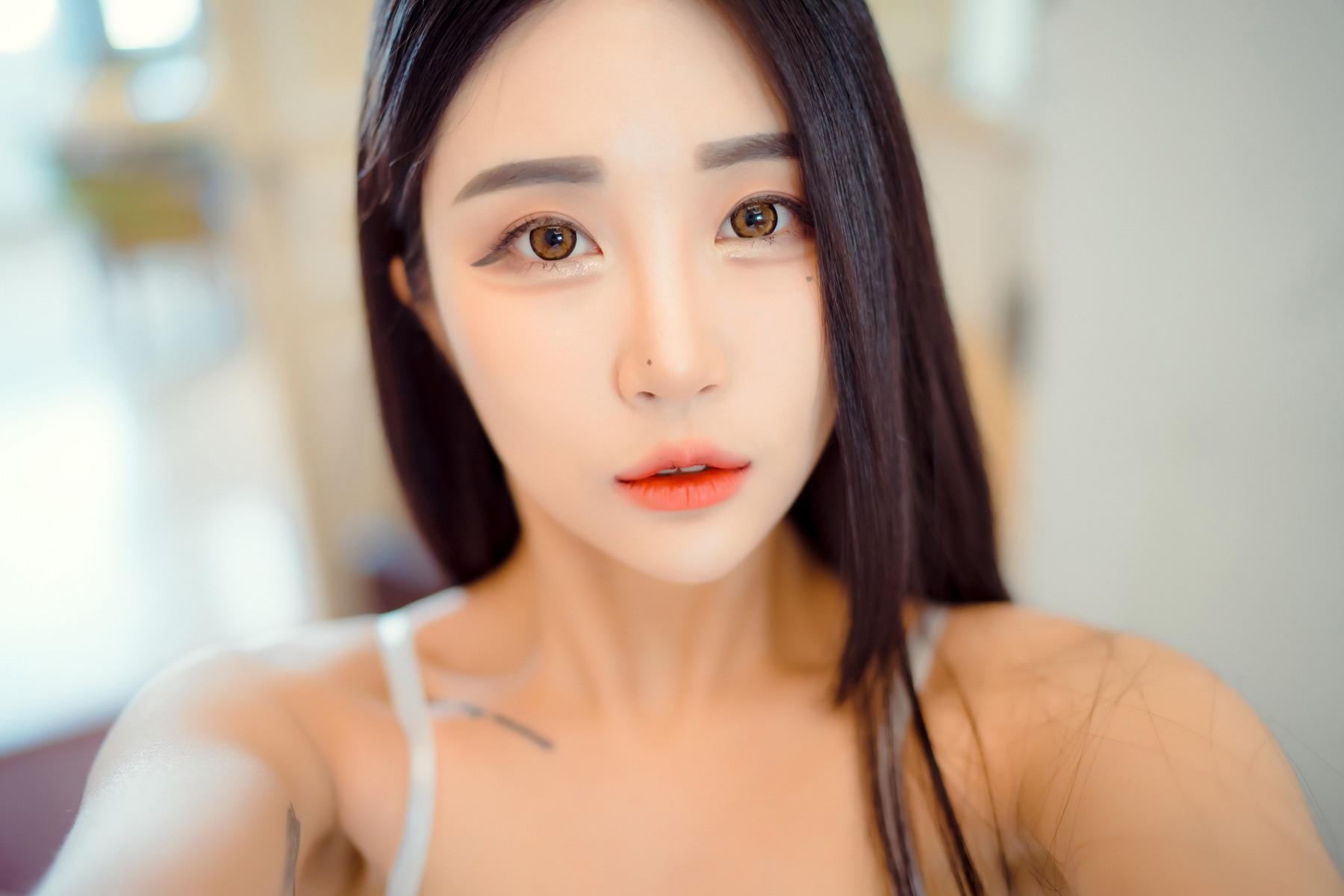 Jeong Bomi 정보미, [Moon Night Snap] Melody Vol.2 – Set.01(29)