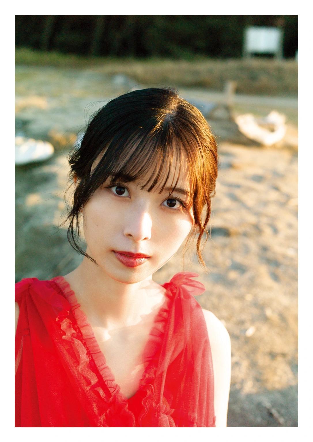 Kotoko Sasaki 佐々木琴子, 1st写真集 「明け方の夢」 Set.01(28)