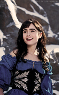 Lily Collins IXlEvqT5_o