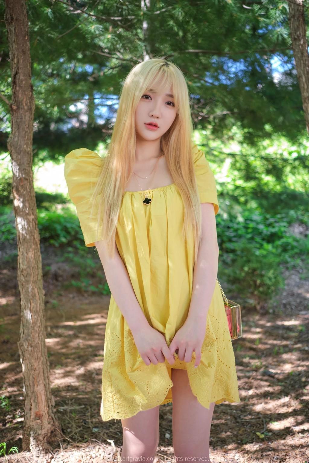 ArtGravia Vol.173: Son Ye-Eun (손예은) (79 photos)(10)