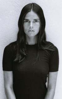 Ali MacGraw RxD3XkNH_o