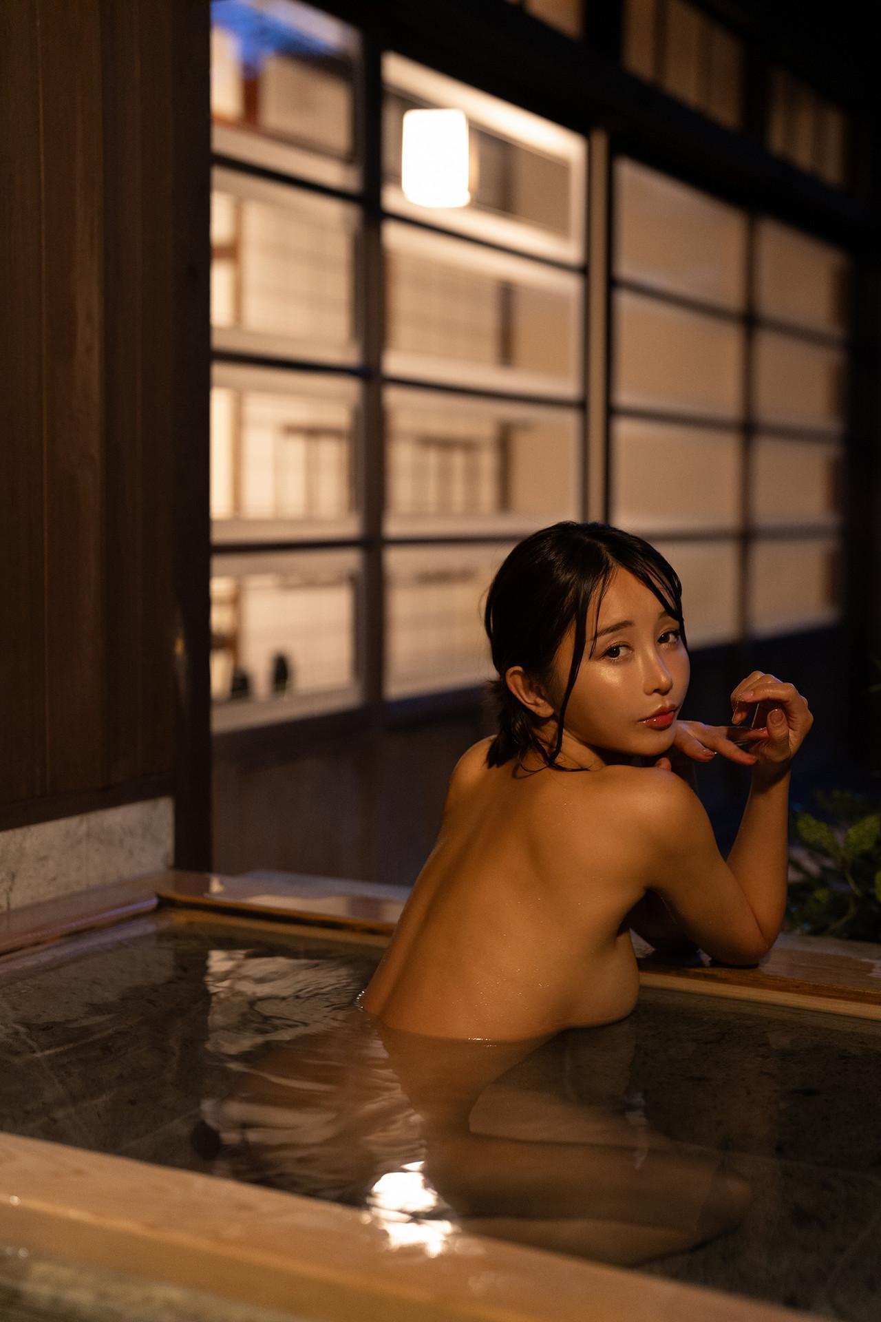 Ikumi いくみ, デジタル写真集 『MITSU』 Set.02(41)