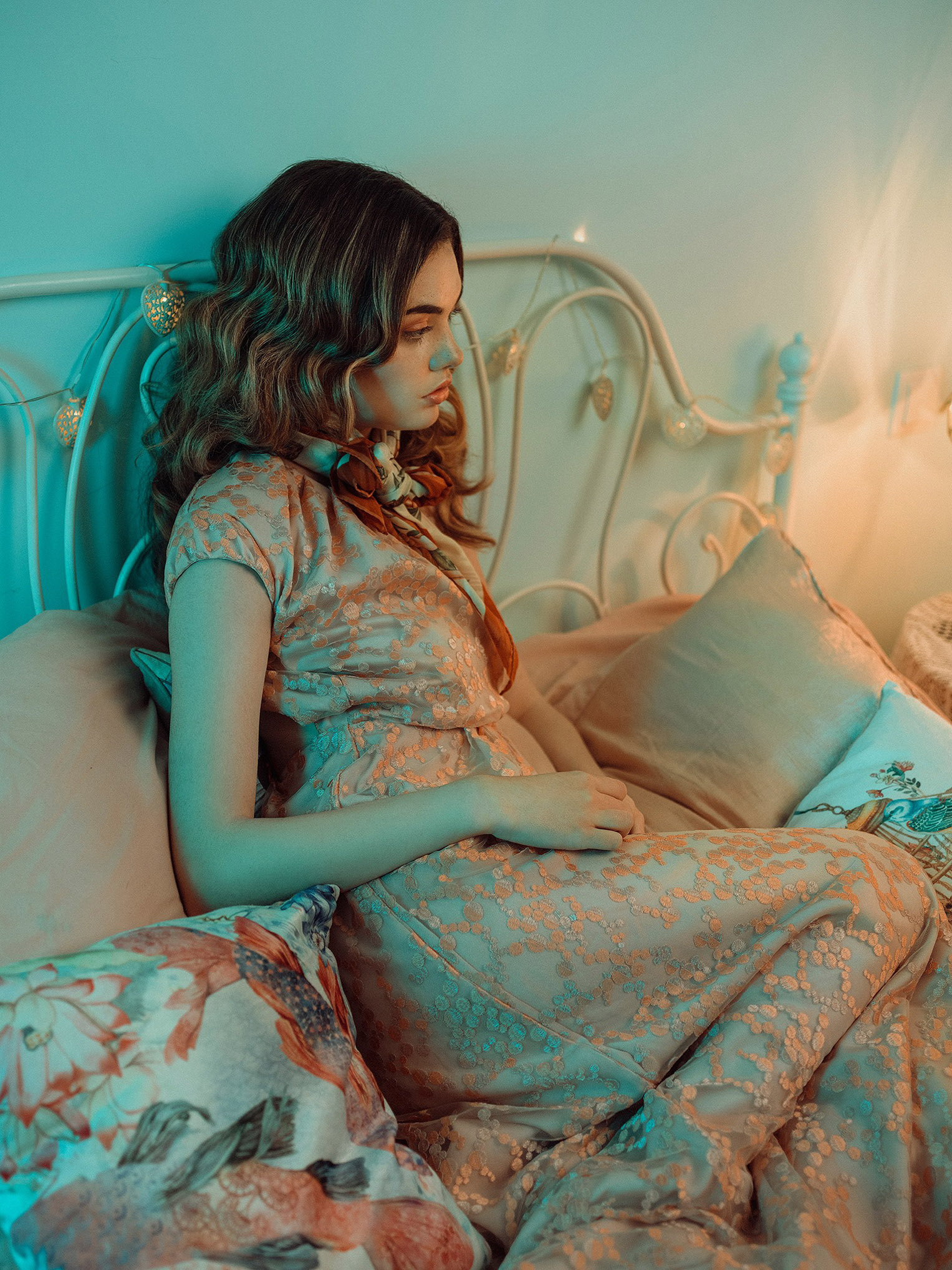 Patricia Lama and Olivia Monjardin by Rebeca Saray Девушки в стиле 1970-х годов / фото 05