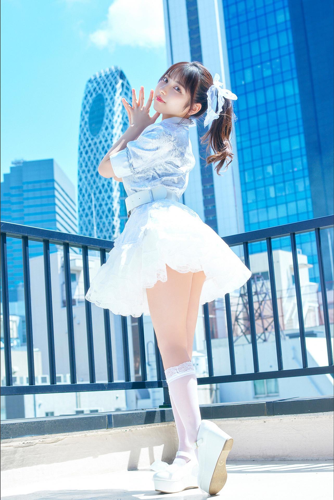 Toumi 十味, 写真集 「Off Mode スピサン グラビアフォトブック」 Set.02(1)